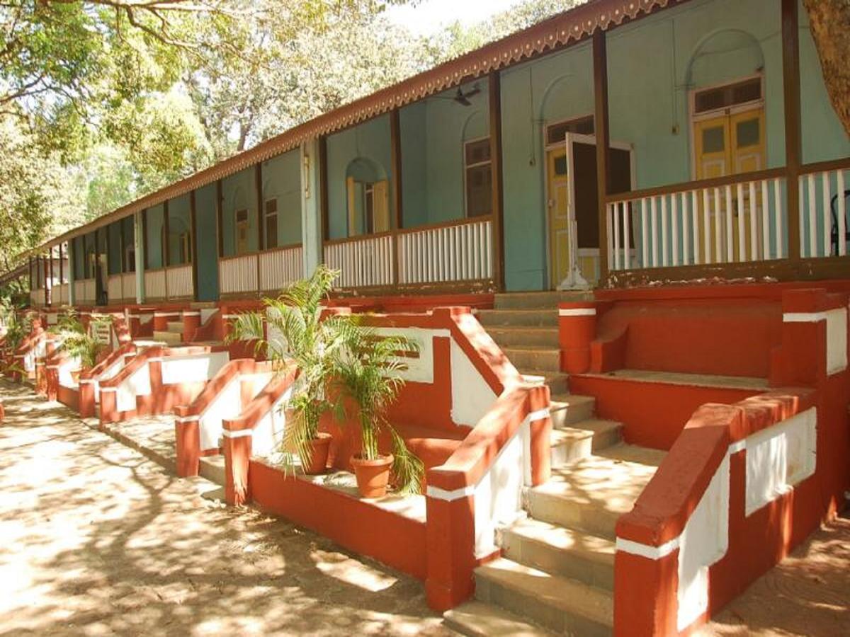 ماتيرن Cecil Hotel المظهر الخارجي الصورة