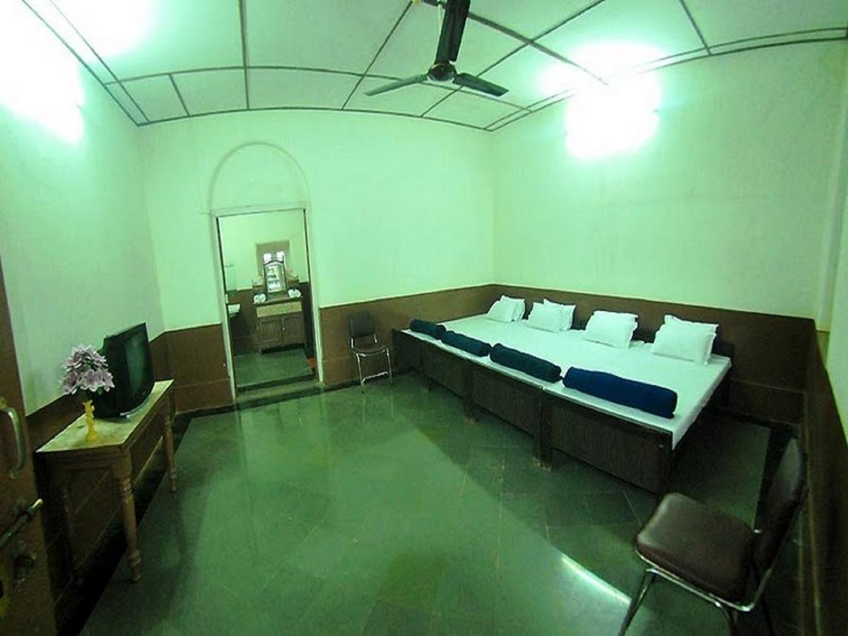 ماتيرن Cecil Hotel المظهر الخارجي الصورة