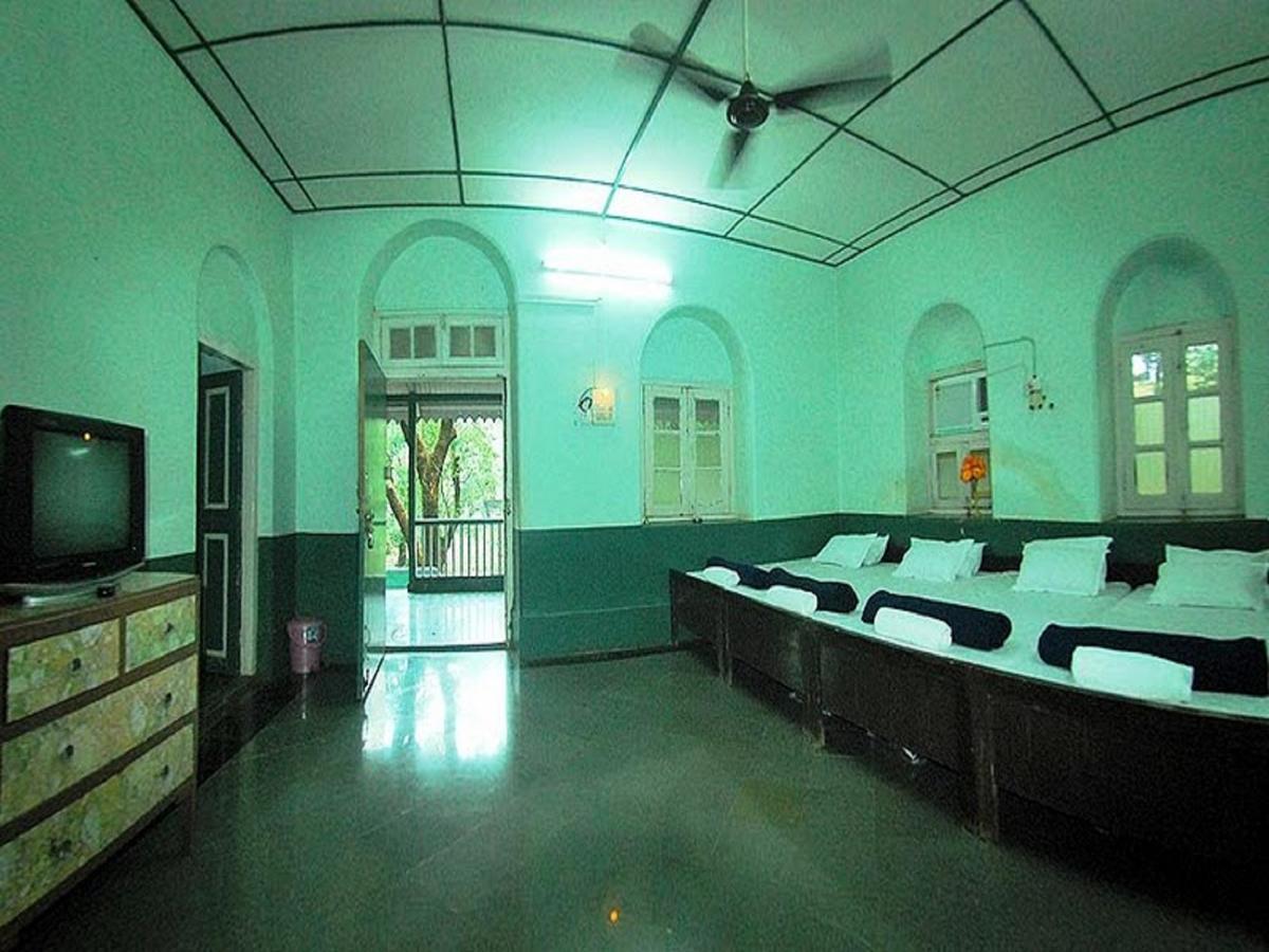 ماتيرن Cecil Hotel المظهر الخارجي الصورة